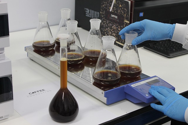 延遲胺催化劑1027在制備高流動(dòng)性、高密度聚氨酯灌封材料中的應(yīng)用